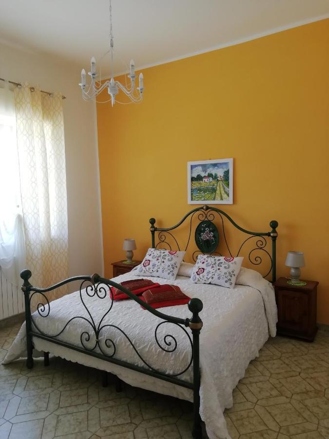 Ulivo Apartment Ragusa Bagian luar foto
